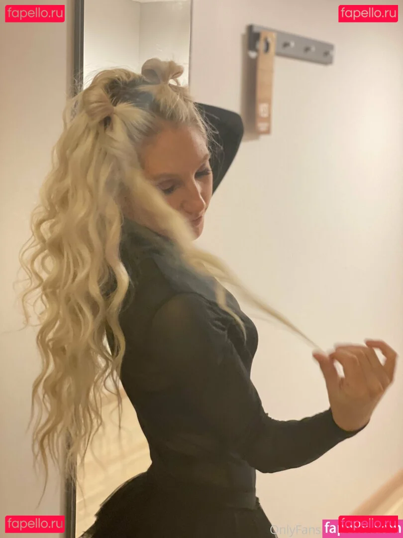 Bonniebi Onlyfans Photo Gallery 