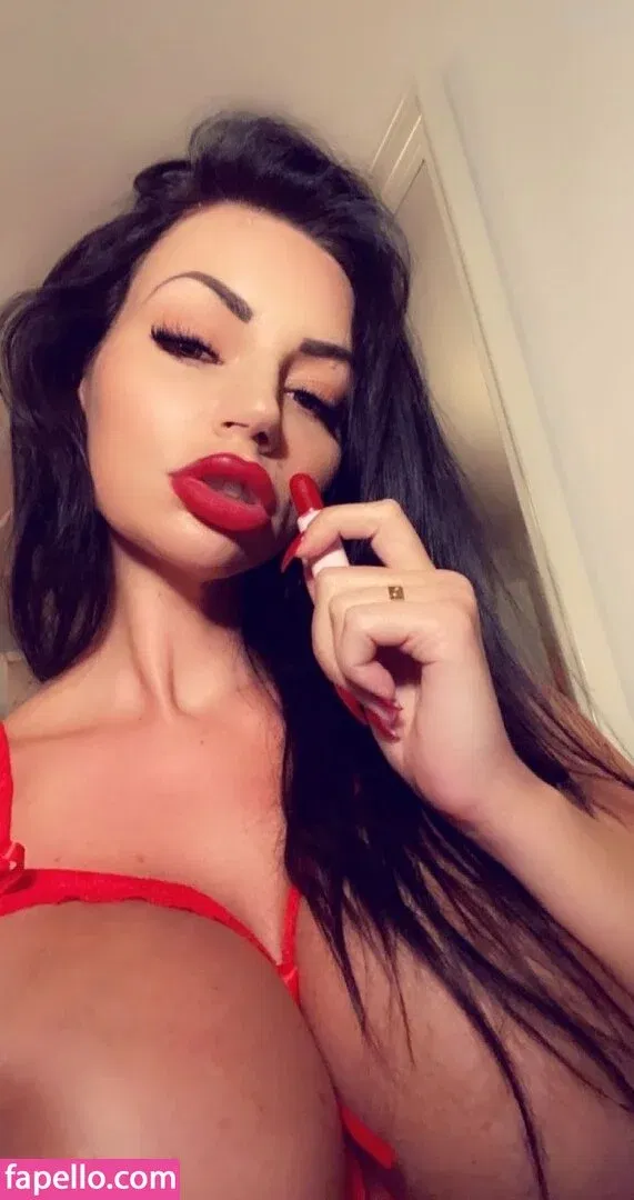 yvonne_bar Onlyfans Photo Gallery 