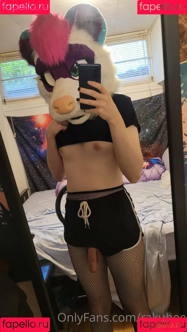 rakubee Onlyfans Photo Gallery 
