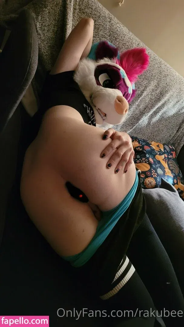 rakubee Onlyfans Photo Gallery 