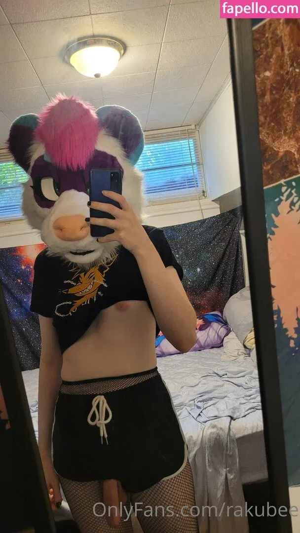 rakubee Onlyfans Photo Gallery 