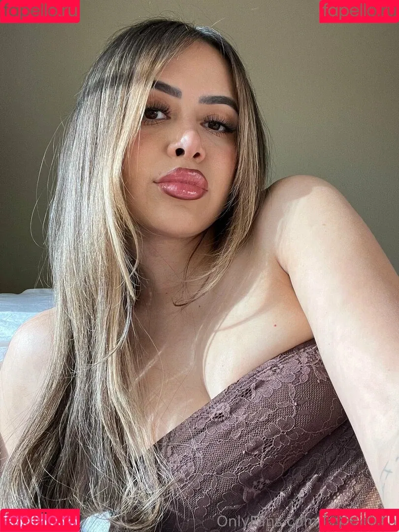 Layla.Vega Onlyfans Photo Gallery 