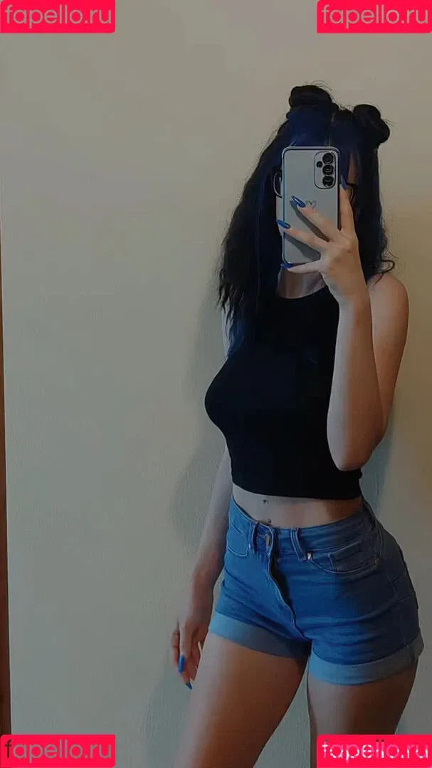 Blue.mogli Onlyfans Photo Gallery 