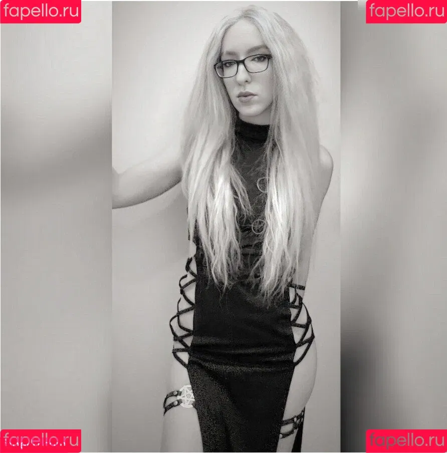 Blue.mogli Onlyfans Photo Gallery 