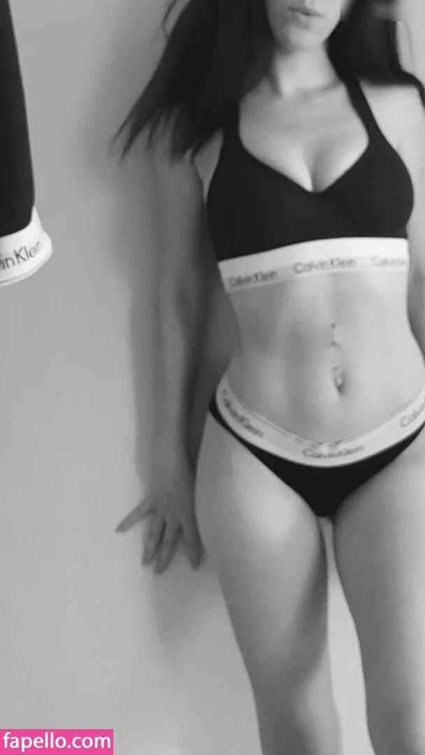 Blue.mogli Onlyfans Photo Gallery 