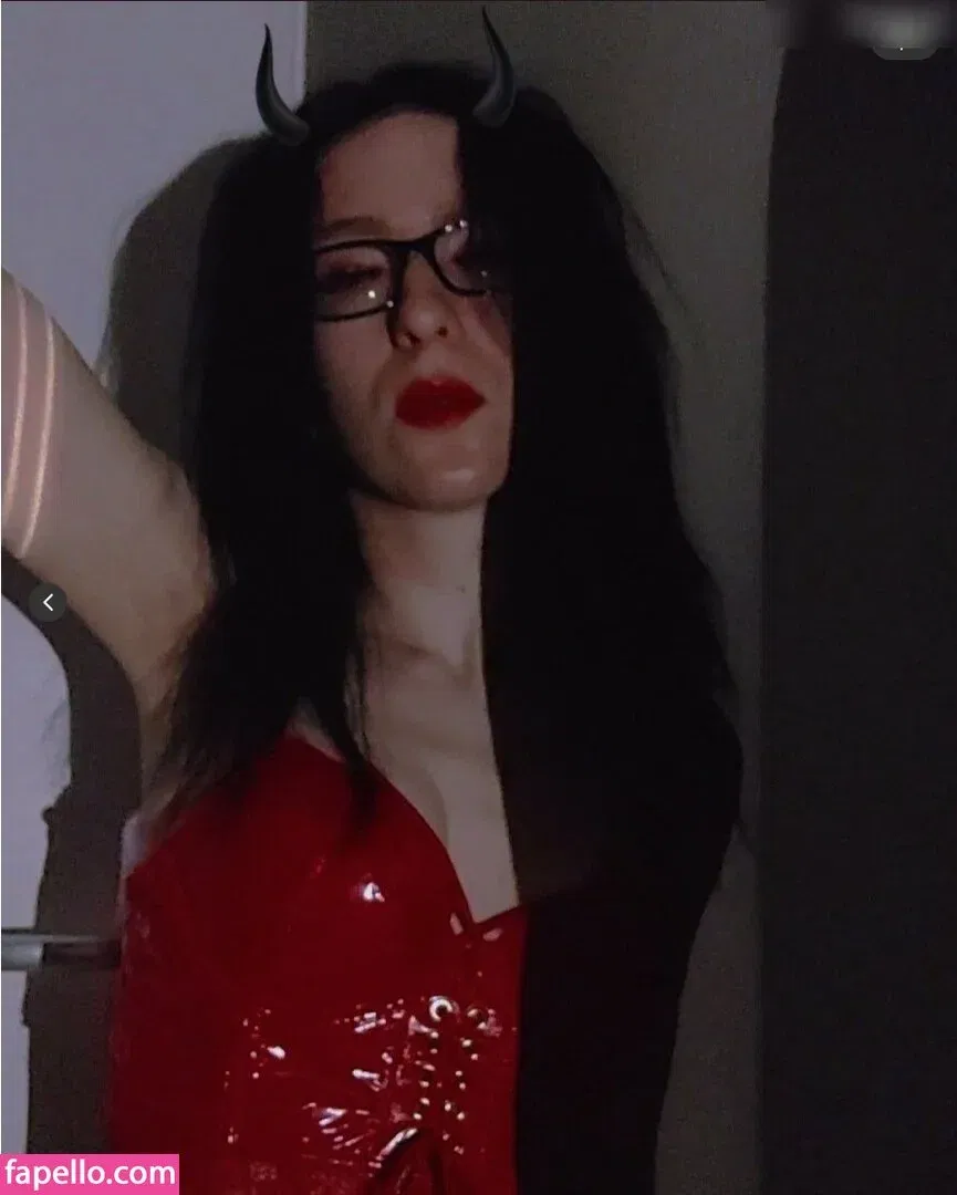 Blue.mogli Onlyfans Photo Gallery 