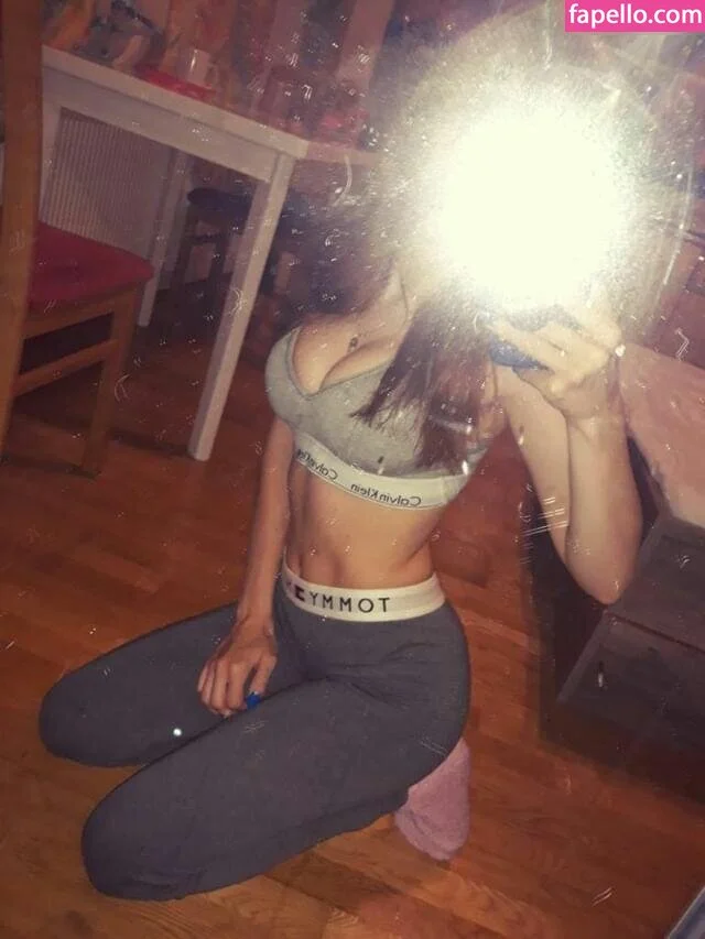 Blue.mogli Onlyfans Photo Gallery 