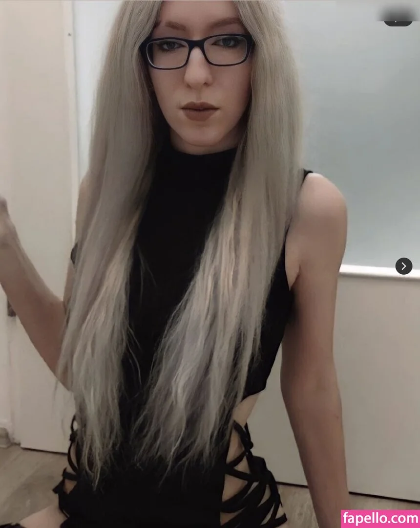 Blue.mogli Onlyfans Photo Gallery 