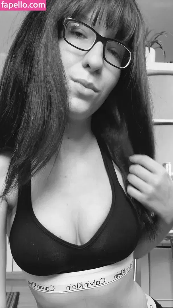 Blue.mogli Onlyfans Photo Gallery 