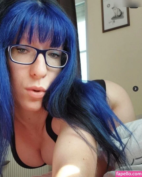 Blue.mogli Onlyfans Photo Gallery 