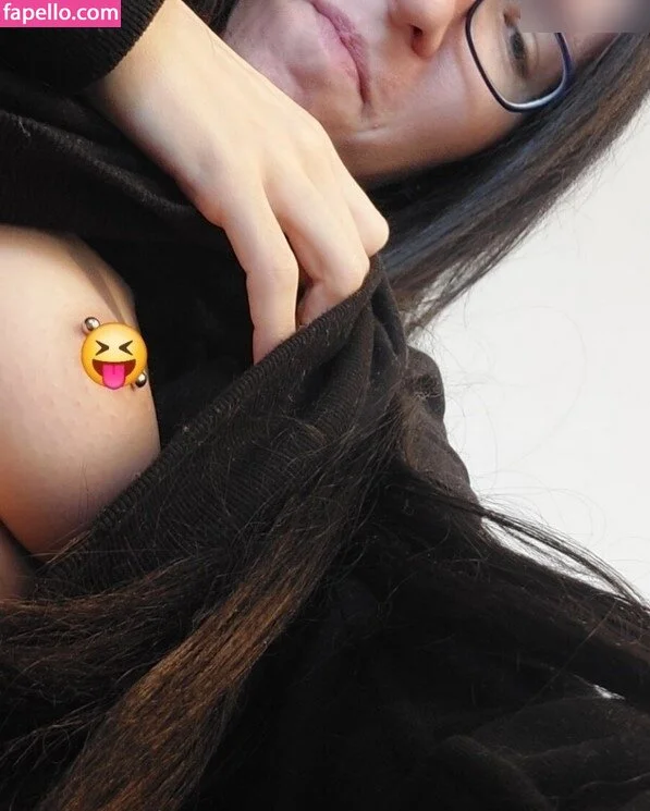 Blue.mogli Onlyfans Photo Gallery 