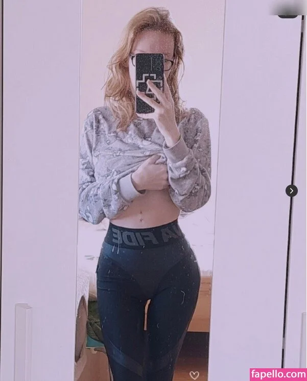 Blue.mogli Onlyfans Photo Gallery 