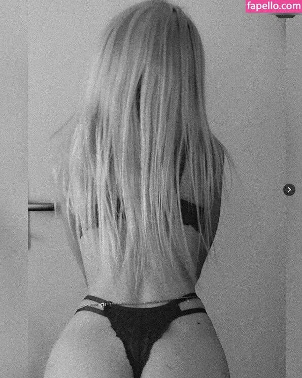 Blue.mogli Onlyfans Photo Gallery 