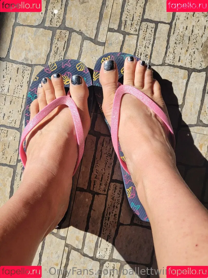 ballettwinkletoes Onlyfans Photo Gallery 