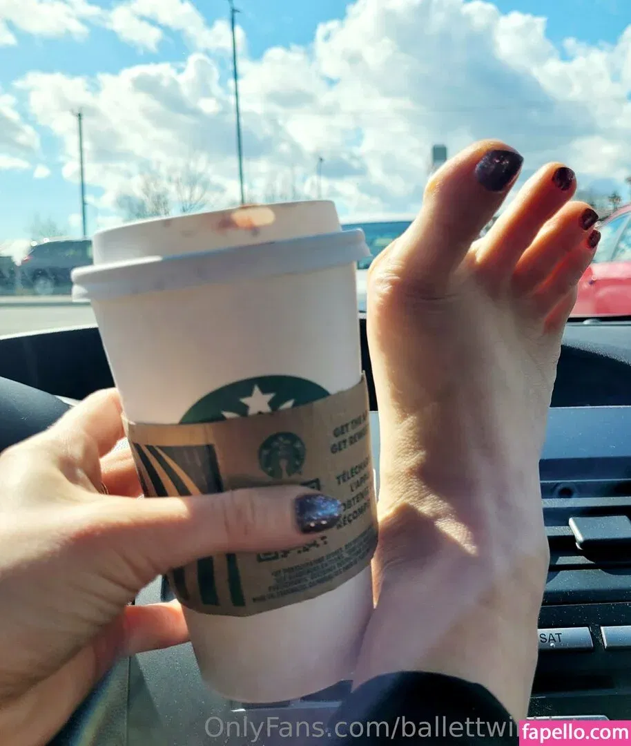 ballettwinkletoes Onlyfans Photo Gallery 