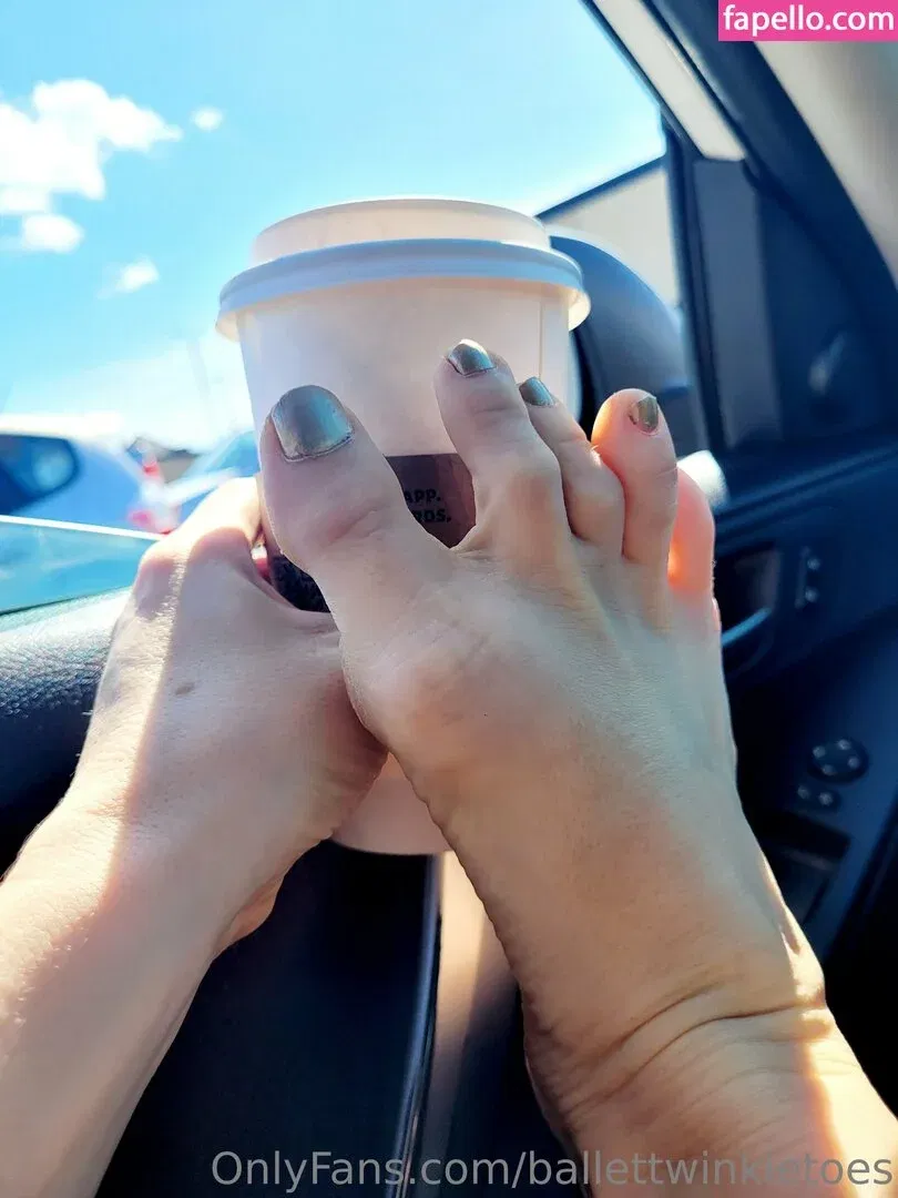 ballettwinkletoes Onlyfans Photo Gallery 