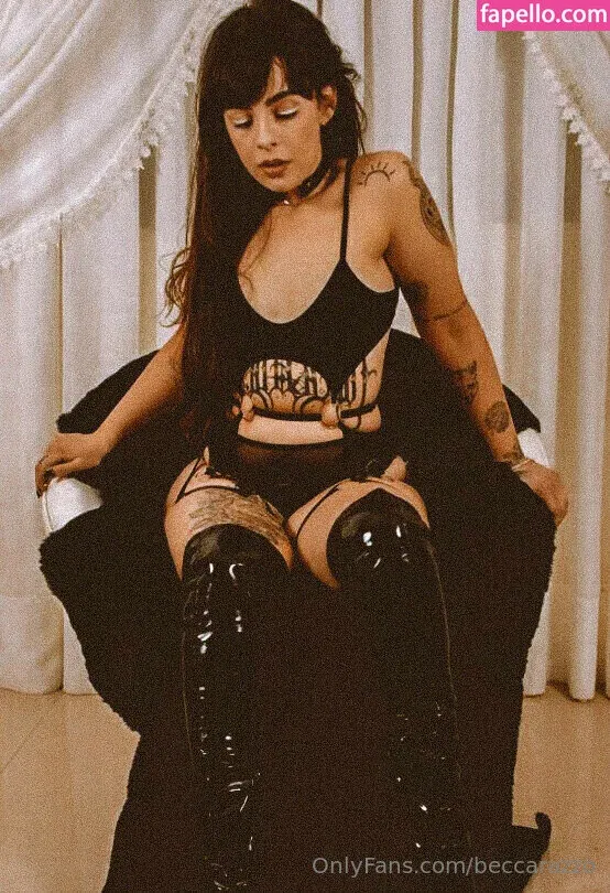 Becca Razzo Onlyfans Photo Gallery 