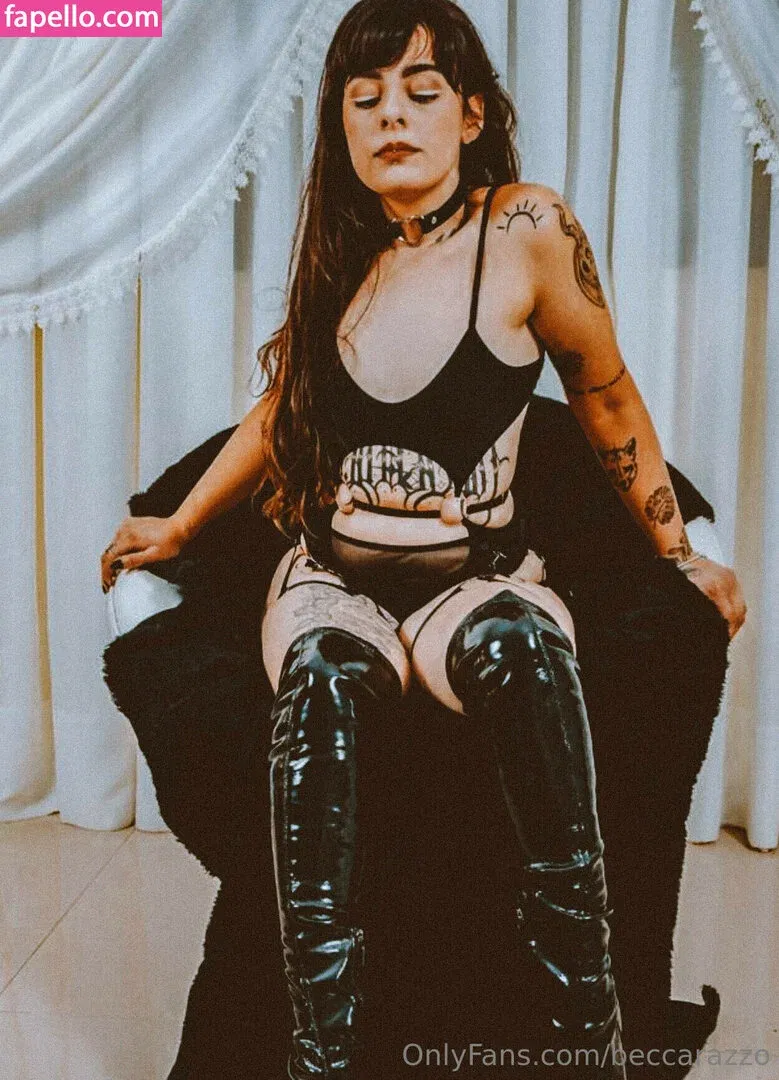 Becca Razzo Onlyfans Photo Gallery 