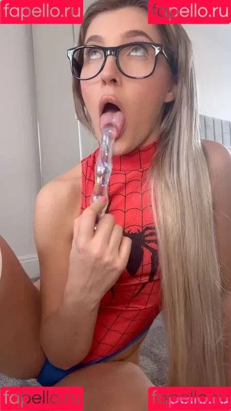 PrincessRiRi Onlyfans Photo Gallery 