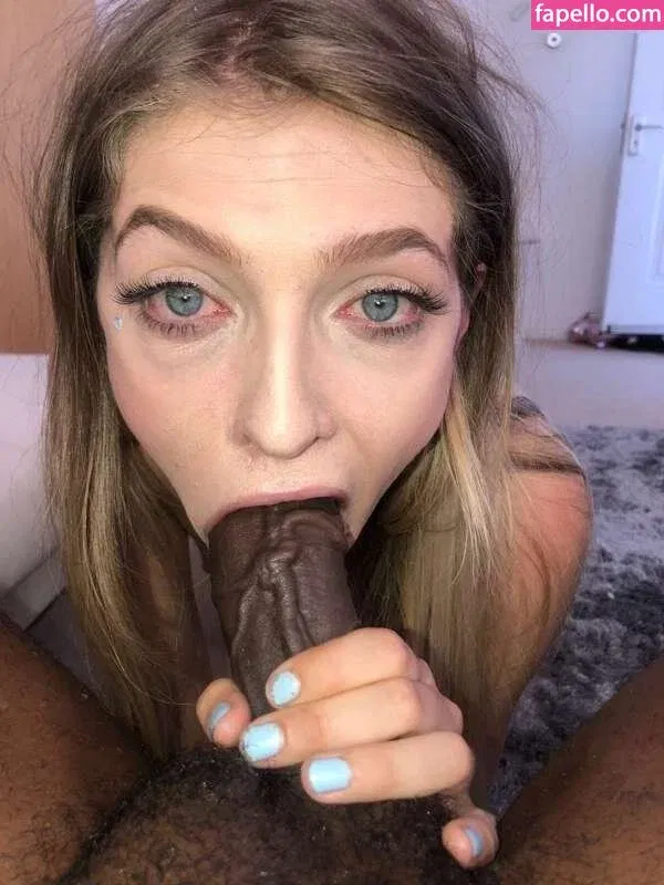 PrincessRiRi Onlyfans Photo Gallery 