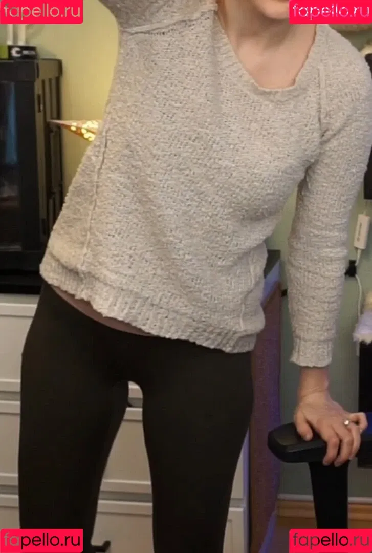 Sana Onlyfans Photo Gallery 