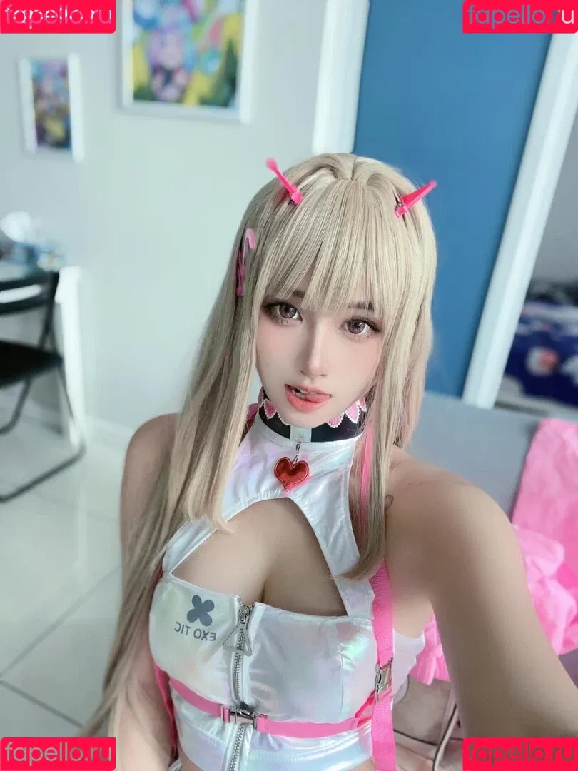 Arisa Cosplay Onlyfans Photo Gallery 