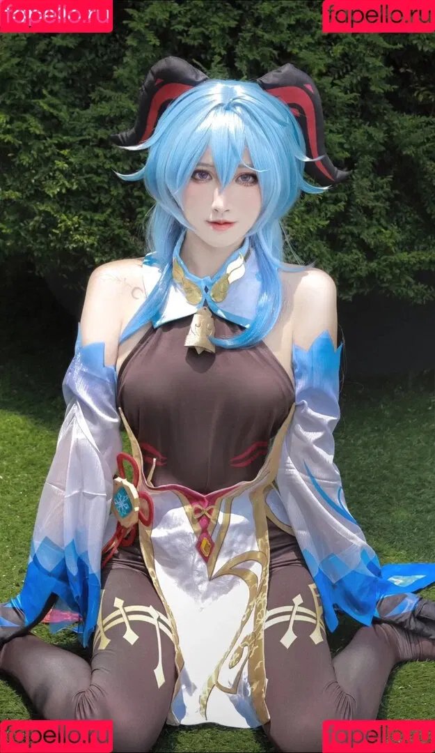 Arisa Cosplay Onlyfans Photo Gallery 