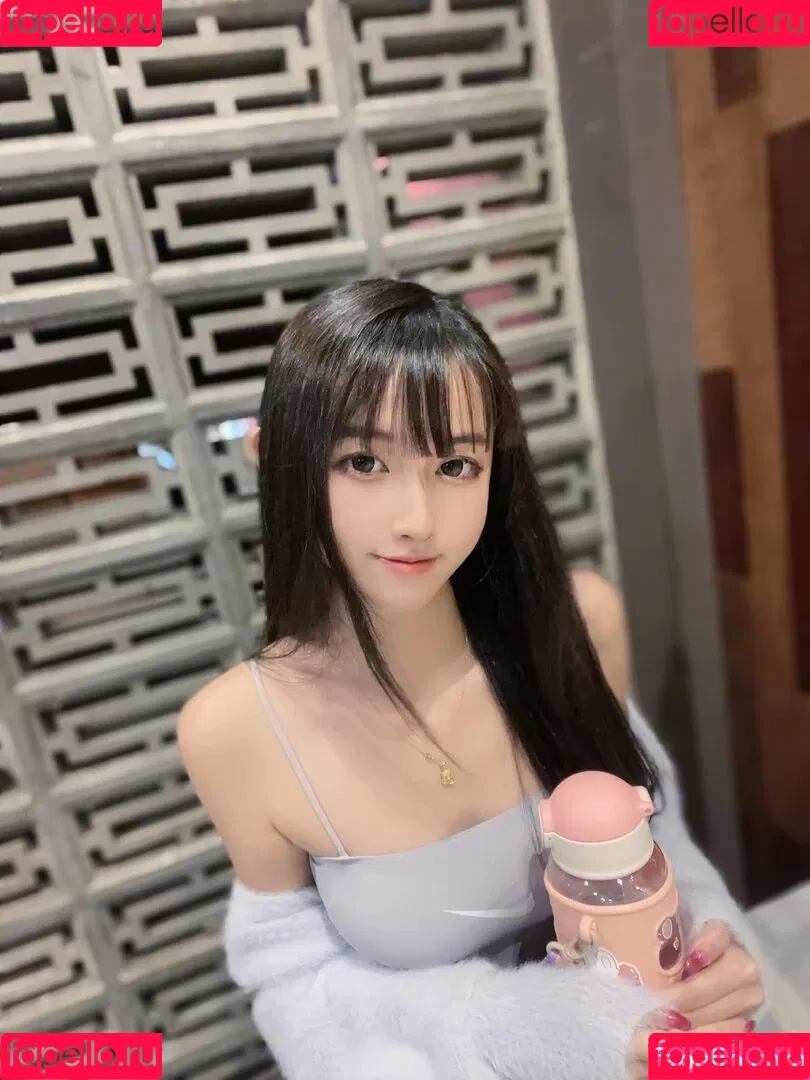 Arisa Cosplay Onlyfans Photo Gallery 