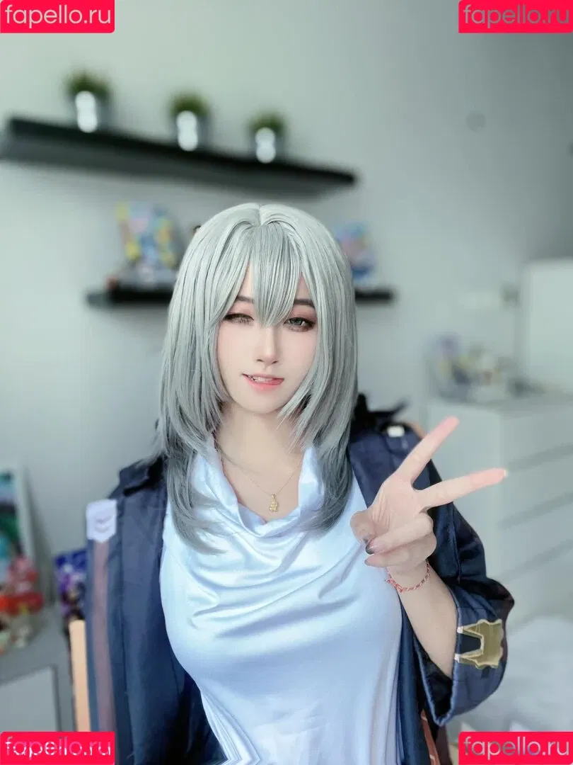 Arisa Cosplay Onlyfans Photo Gallery 