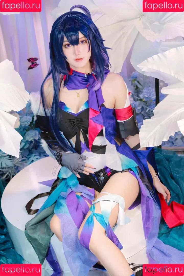 Arisa Cosplay Onlyfans Photo Gallery 