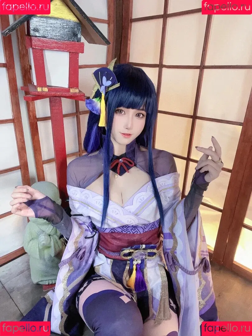 Arisa Cosplay Onlyfans Photo Gallery 