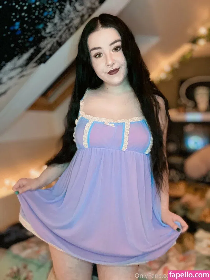 gothgerms Onlyfans Photo Gallery 