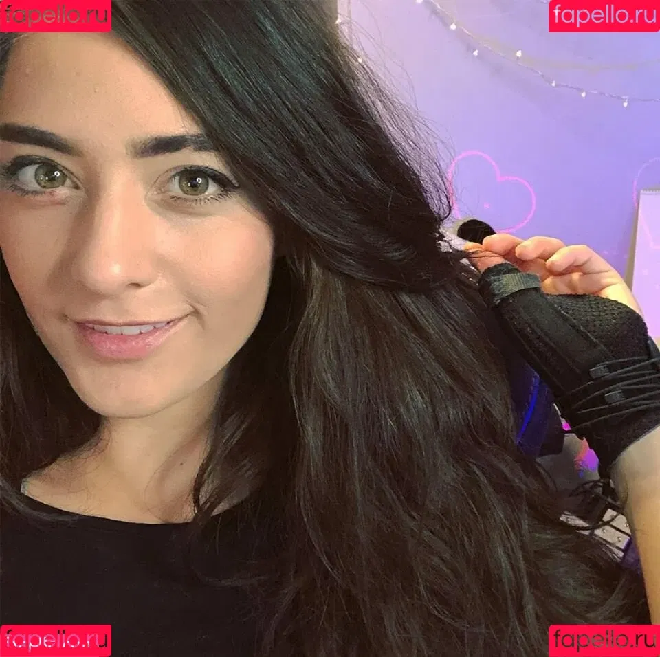 twomgovercsquared Onlyfans Photo Gallery 