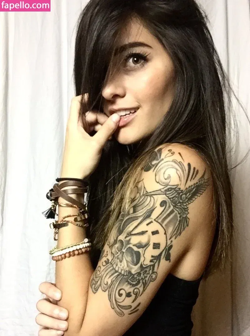 twomgovercsquared Onlyfans Photo Gallery 