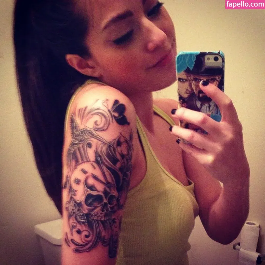 twomgovercsquared Onlyfans Photo Gallery 