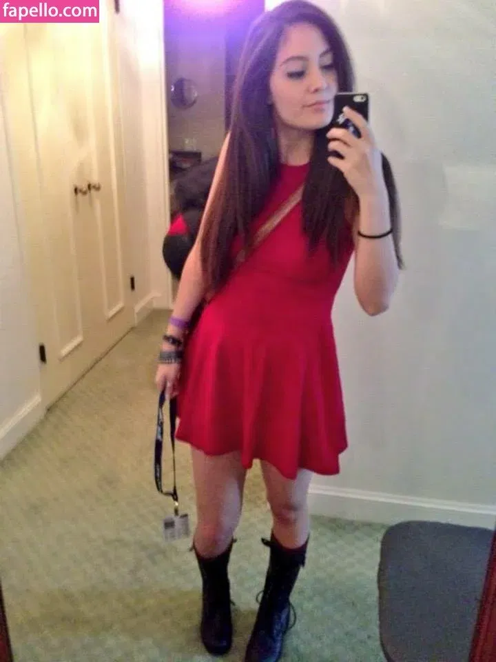 twomgovercsquared Onlyfans Photo Gallery 