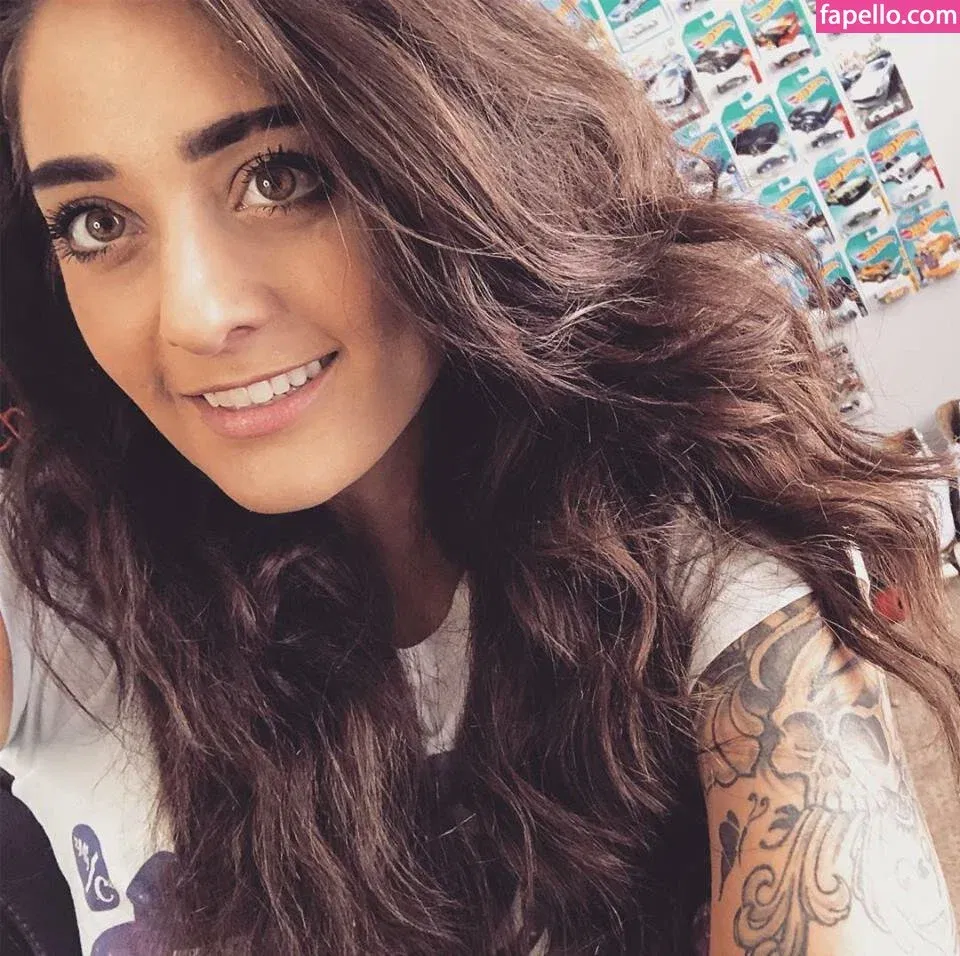 twomgovercsquared Onlyfans Photo Gallery 