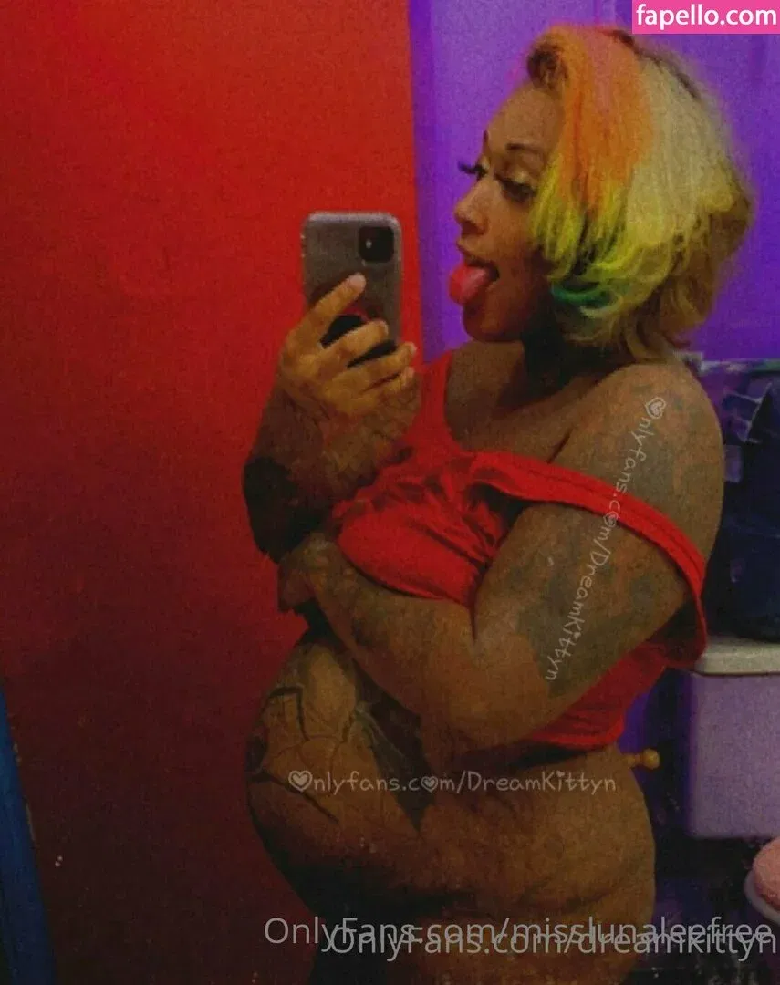 misslunaleefree Onlyfans Photo Gallery 