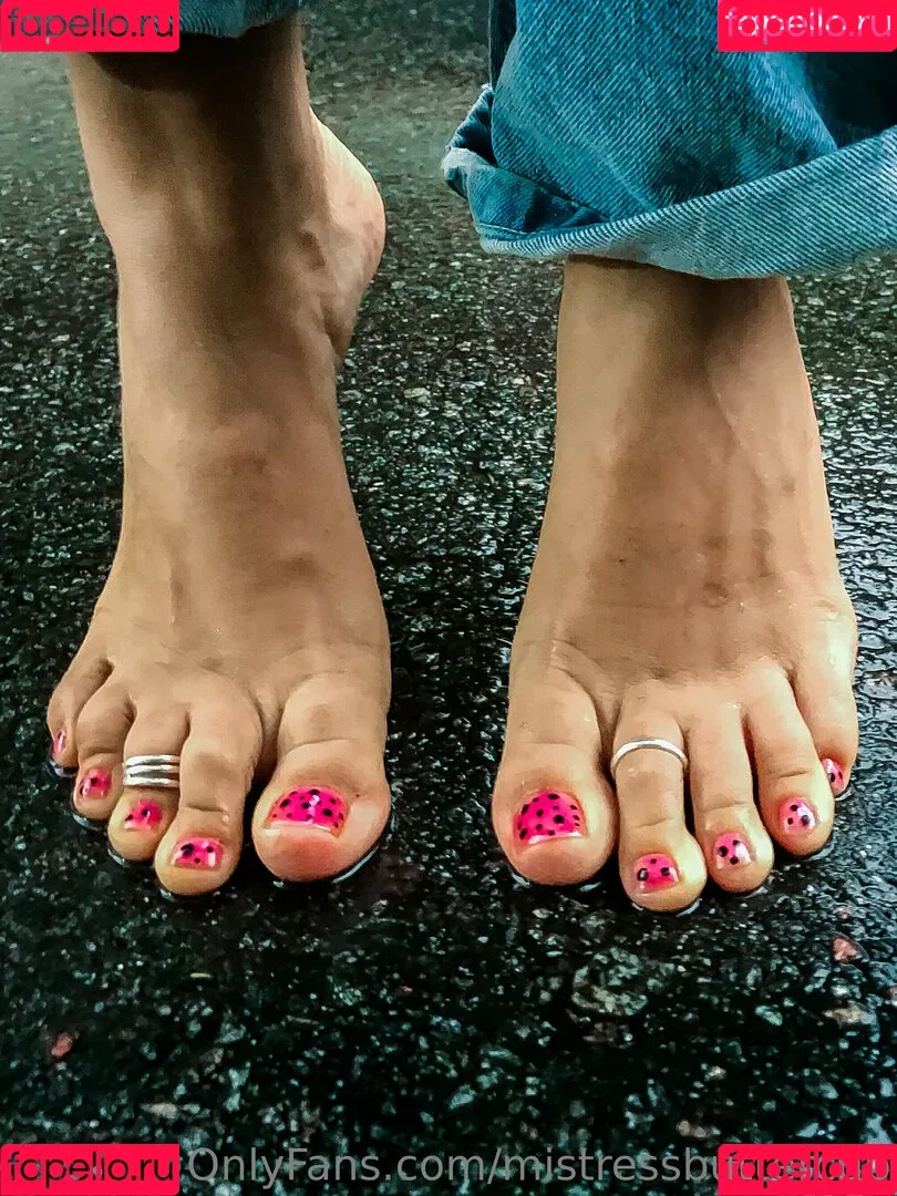 mistressbuttercup Onlyfans Photo Gallery 