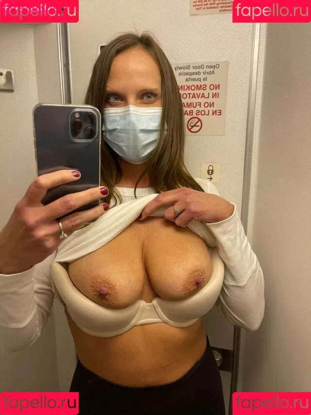 Annabelle Peach Onlyfans Photo Gallery 