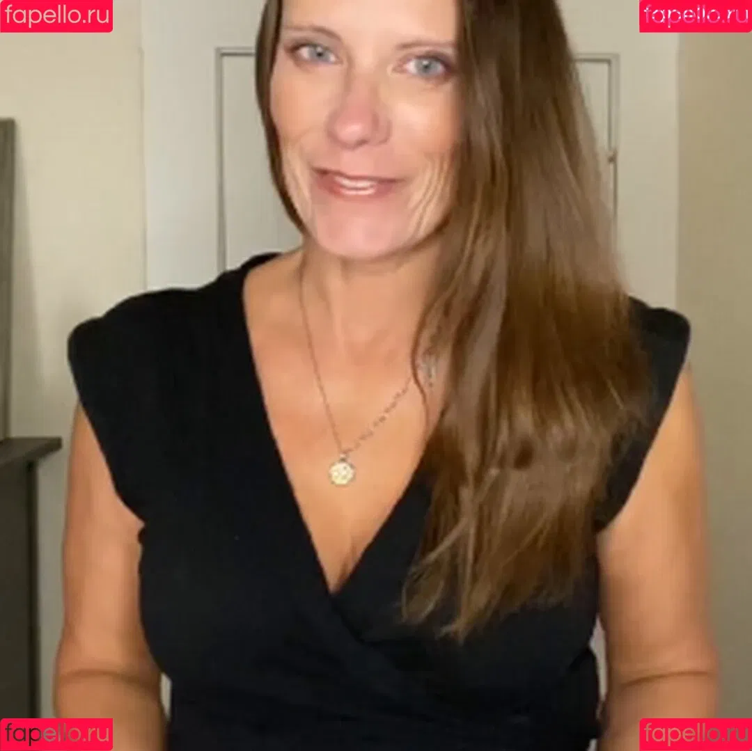 Annabelle Peach Onlyfans Photo Gallery 