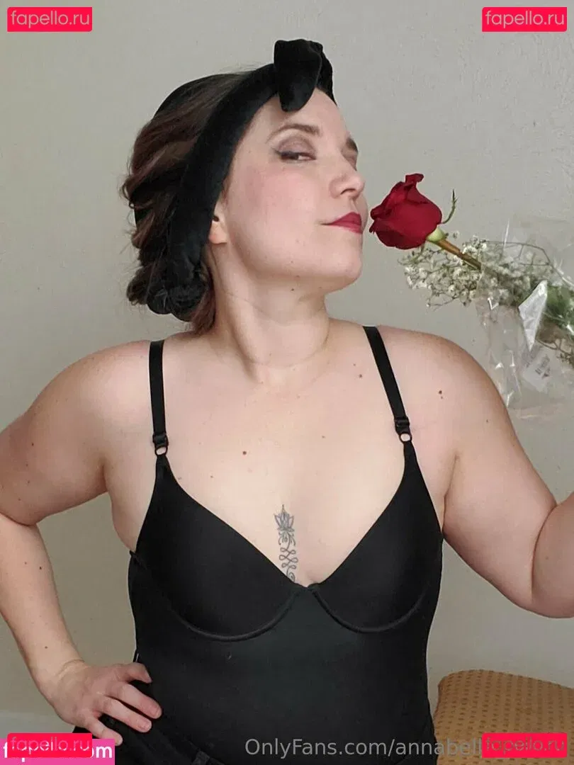 Annabelle Peach Onlyfans Photo Gallery 