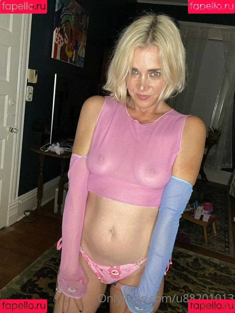 Discorella711 Onlyfans Photo Gallery 