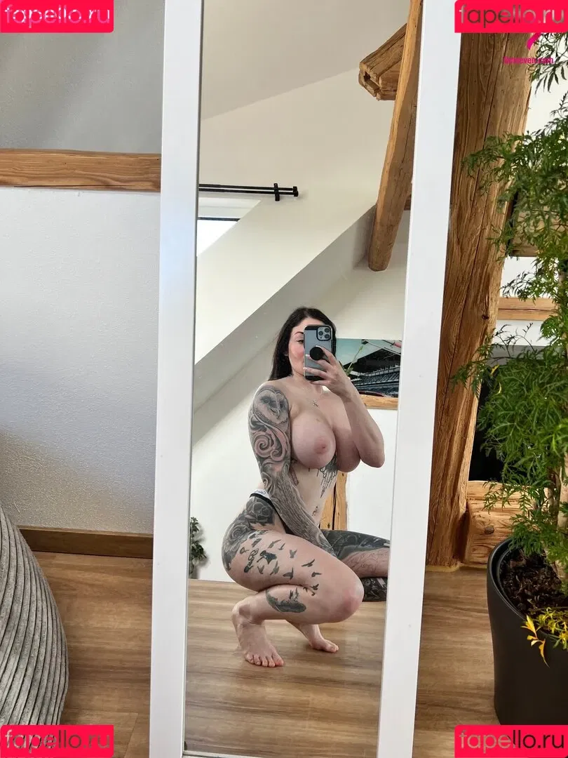 Little Princess Hedi Onlyfans Photo Gallery 