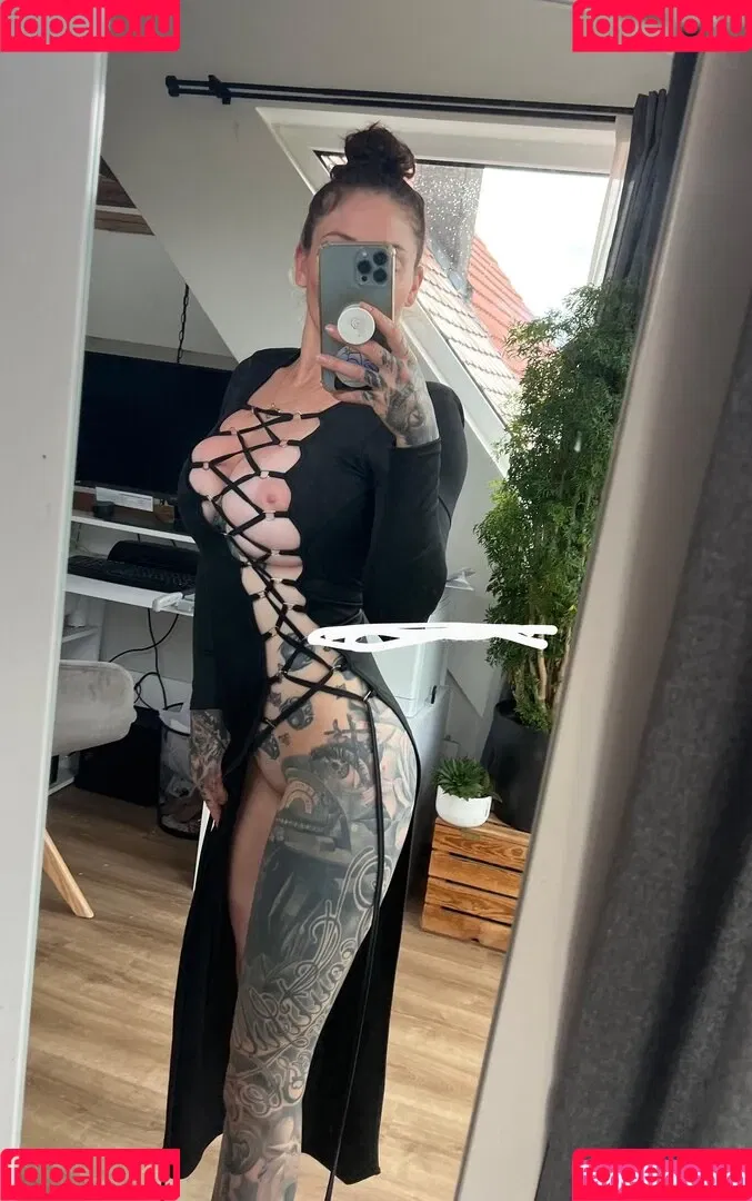 Little Princess Hedi Onlyfans Photo Gallery 