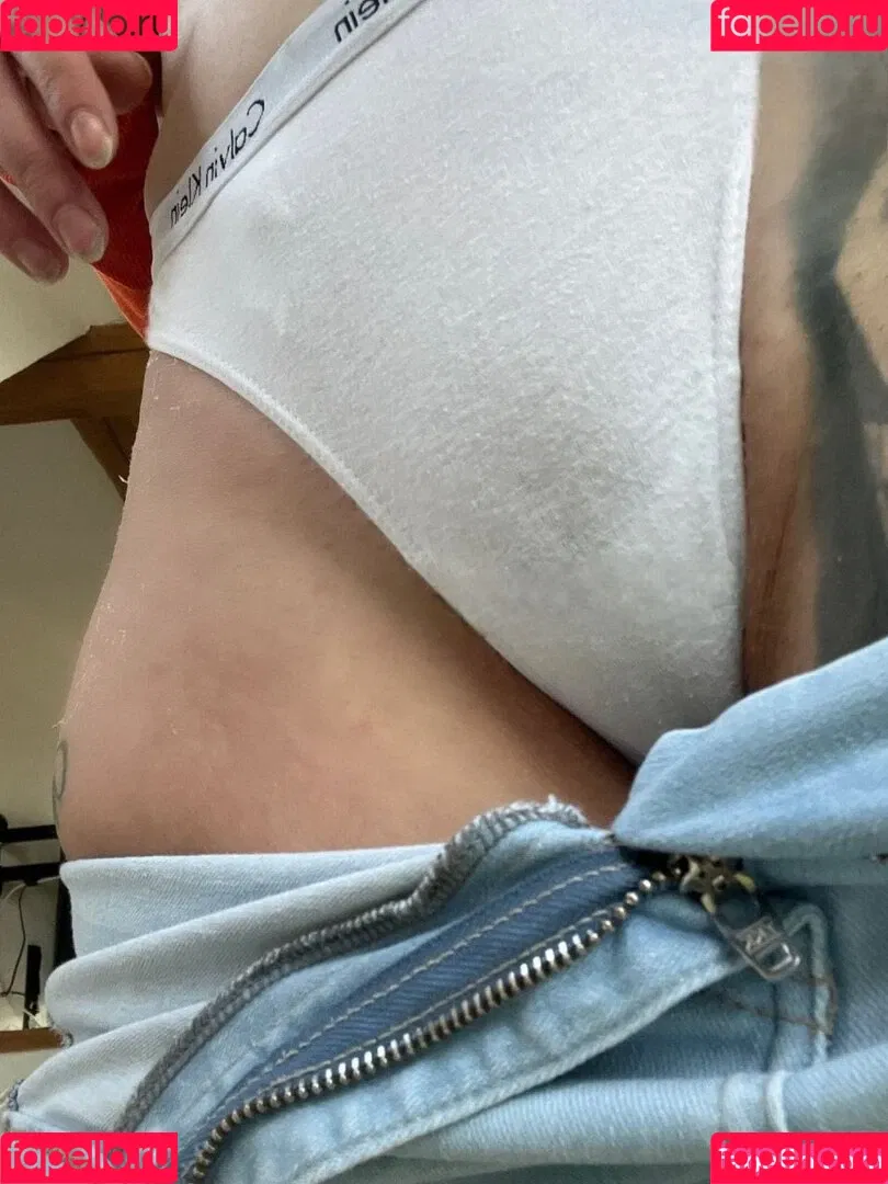 Little Princess Hedi Onlyfans Photo Gallery 