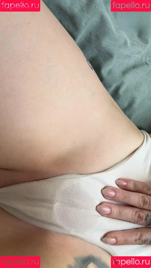 Little Princess Hedi Onlyfans Photo Gallery 