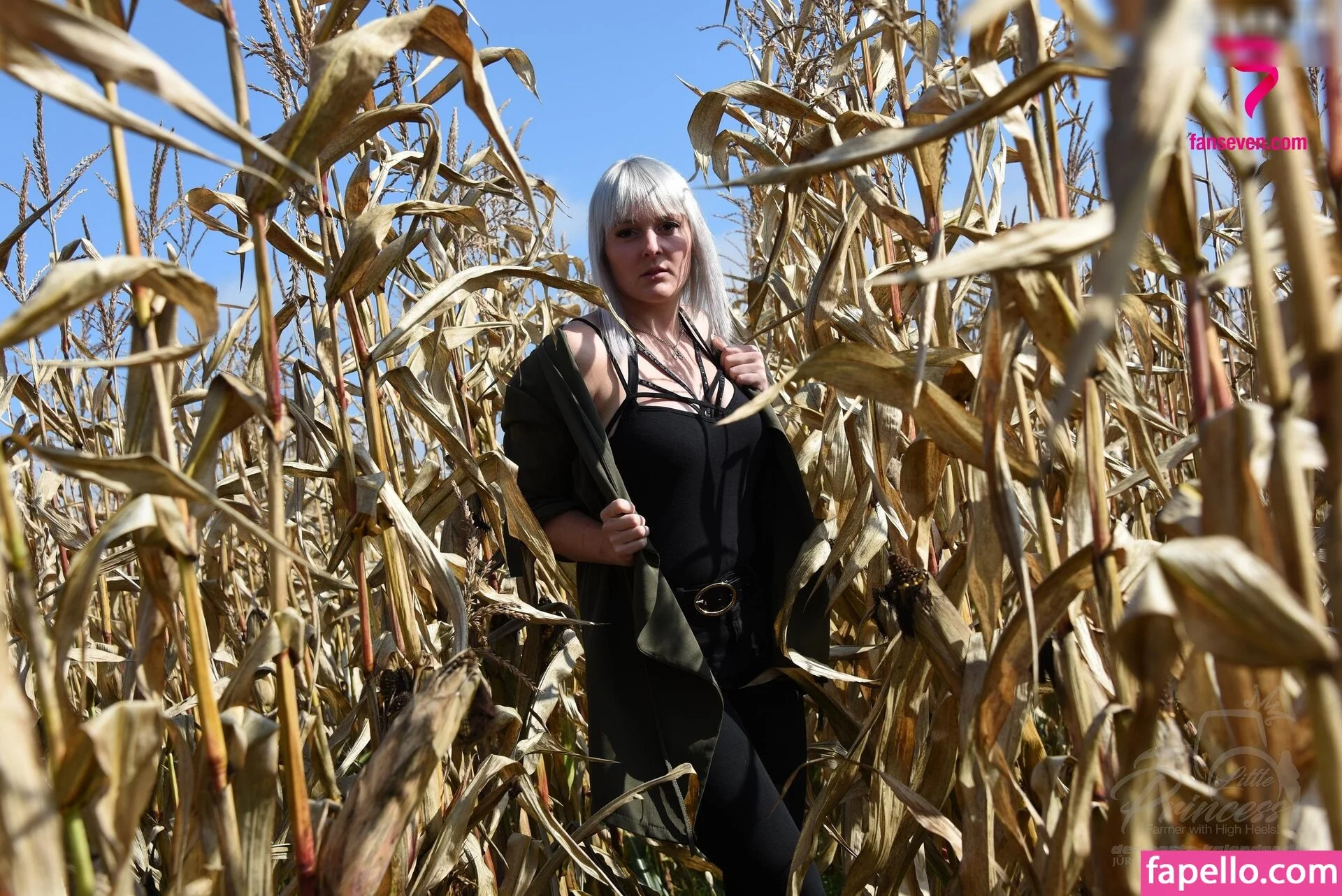 Little Princess Hedi Onlyfans Photo Gallery 