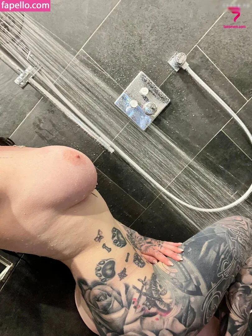 Little Princess Hedi Onlyfans Photo Gallery 