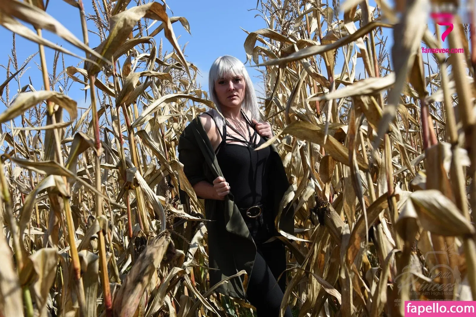 Little Princess Hedi Onlyfans Photo Gallery 